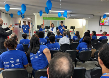 Hospital Roberto Santos  atende cerca de 700 pacientes no primeiro dia do mutirão