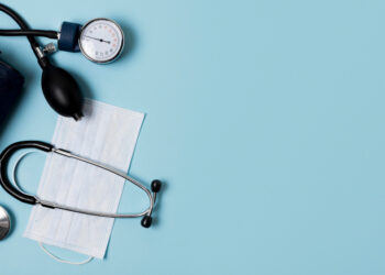 Planos de saúde não podem forçar exclusão de dependentes maiores