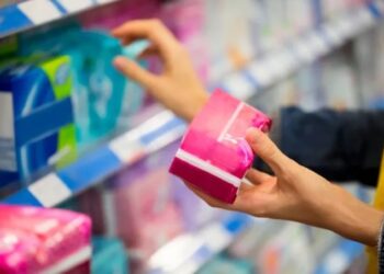 Farmácia Popular disponibiliza absorventes em 1,1 mil estabelecimentos da Bahia