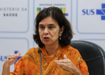 Doses da vacina da dengue que não foram usadas serão redistribuídas