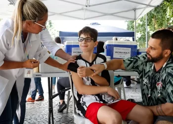 Casos prováveis de dengue já superam os de todo o ano de 2023