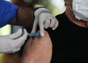 Campanha de vacinação contra gripe tem Dia D neste sábado