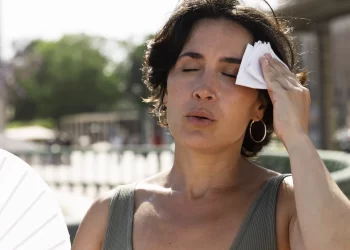 Sintomas da menopausa podem se confundir com Alzheimer?