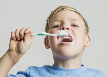 Pesquisa revela como está o cuidado do público infantil com a saúde bucal