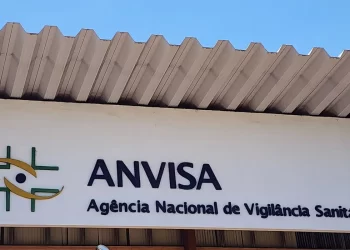 Anvisa interdita fabricantes de câmaras de bronzeamento na Grande SP