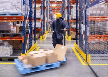 Ministério da Saúde distribui 1,5 milhão de doses de vacina contra Covid-19