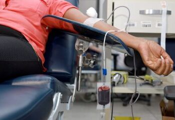 Com estoque crítico, Hemoba convoca doadores de sangue