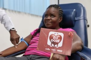 Hemoba lança campanha com o cantor Saulo para mobilizar voluntários à doação de sangue