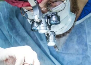 Cirurgias de vasectomia aumentam 40% no Brasil após mudança na lei, diz Ministério da Saúde