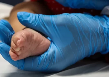 Dia Mundial das Doenças Raras reforça importância do teste do pezinho