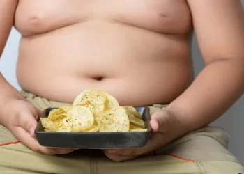 Dia de Conscientização contra a obesidade infantil: cirurgia bariátrica para adolescentes exige cuidados jurídicos e reforça dever do Estado