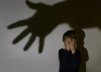 330 milhões de crianças menores de 5 anos estão expostas à violência física no mundo