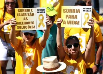 Governo institui dias de prevenção ao suicídio e à automutilação