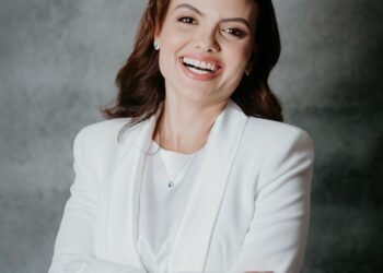 Cirurgiã oncoplástica alia técnica e acolhimento para transformar o cuidado com a saúde da mulher