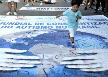 Ministério da Saúde reafirma que paracetamol não causa autismo