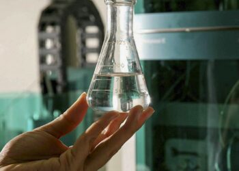 Metanol do crime organizado pode ter relação com intoxicações em SP