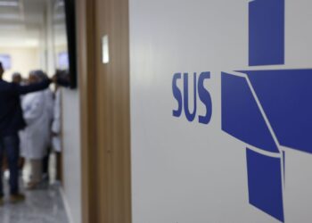 Lula sanciona MP que acelera atendimento de especialistas no SUS