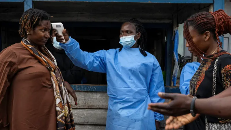 Brasil ativa plano de contingência contra o Ebola, diz Ministério da Saúde
