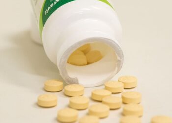 Ministério da Saúde amplia acesso a medicamento para pessoas vivendo com HIV ou aids