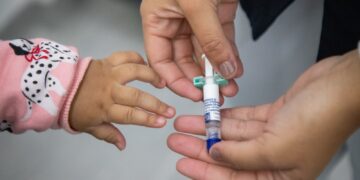 Bahia recebe cerca de 37,5 mil doses da vacina Pneumo 20 para crianças de até 5 anos