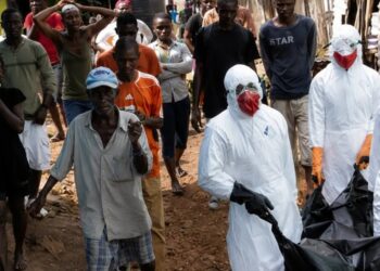 Oxford inicia primeiro teste clínico de vacina contra variante do ebola