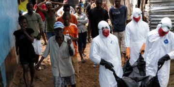 Oxford inicia primeiro teste clínico de vacina contra variante do ebola
