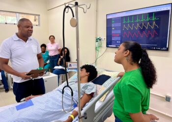 Salvador: Escola de Enfermagem da UFBA e Hospital de Brotas firmam parceria para capacitação de profissionais de saúde