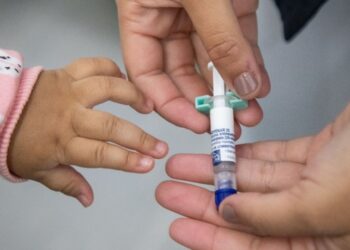 Vacina pneumo 20 está disponível no SUS para crianças de até 5 anos e grupos especiais