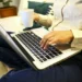 Sete em cada dez brasileiros temem comprar remédios pela internet