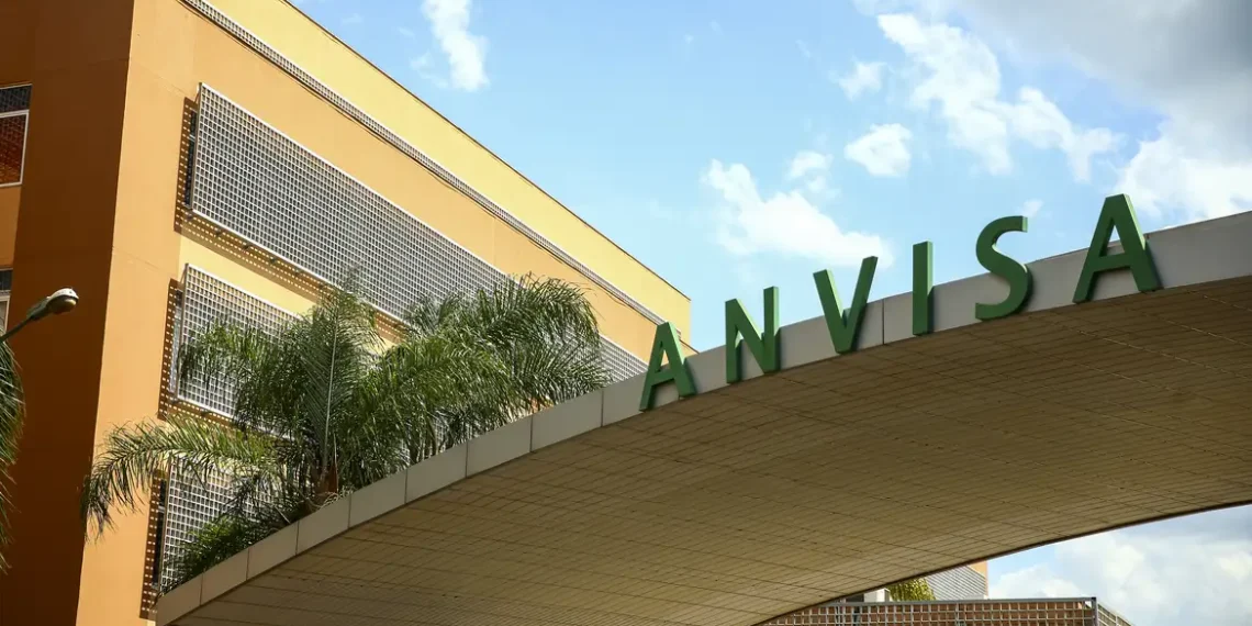 Anvisa quer regulamentar venda de remédios em plataformas digitais