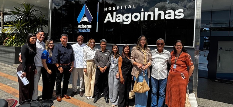 Equipe do Ministério da Saúde visita hospital privado de Alagoinhas (BA) que atende gratuitamente pacientes do SUS