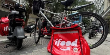 Anvisa libera entrega de medicamentos por apps como iFood e Mercado Livre