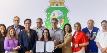 Ministério da Saúde e Fiocruz investem em laboratório no Ceará para terapia contra o câncer
