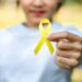 Setembro Dourado alerta reforça importância de reconhecer os sinais do câncer infantojuvenil com foco em retinoblastoma e neuroblastoma