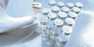 Fiocruz vai iniciar testes da primeira vacina RNAm contra a covid-19 
