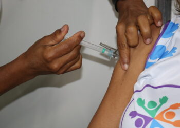 Bahia intensifica trabalhos da vigilância epidemiológica e vacinação para prevenir a reintrodução do sarampo