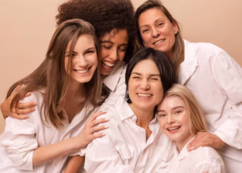 Como ajustar a rotina de skincare quando o clima muda de um dia para o outro