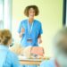 Ministério da Saúde homenageia professores de cursos de saúde e celebra mais de 51 mil médicos residentes com aperfeiçoamento contínuo