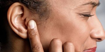 Zumbido afeta 22% dos paulistanos, mais que a média mundial: Hospital CEMA alerta sobre as principais causas e como a ciência trata o problema