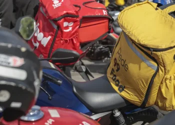 Estudo avalia uso de delivery por adultos